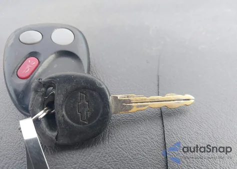 2004 Chevrolet Tahoe Ls z USA, uszkodzony, nr VIN 1GNEC13V14R107576